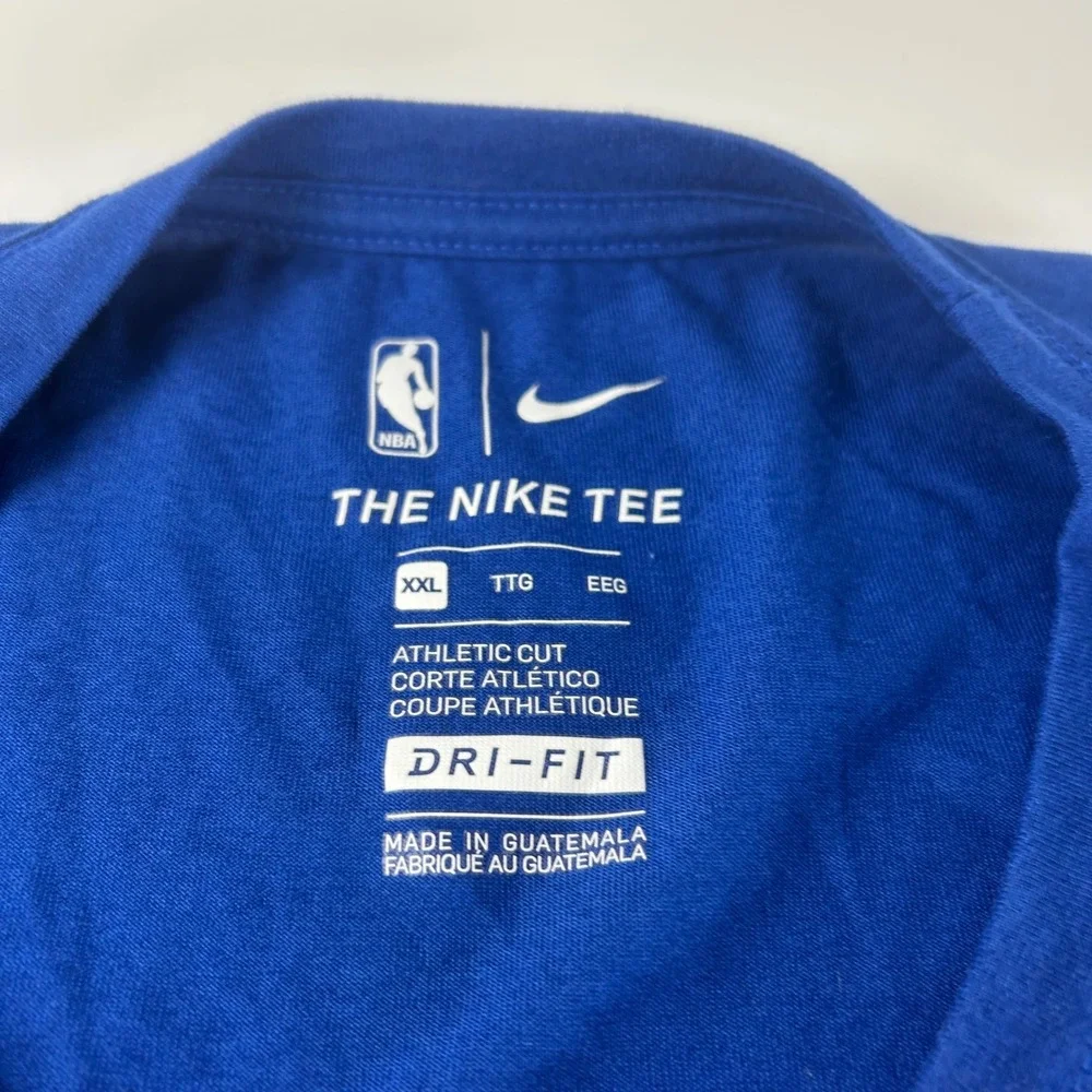 Nike Mens XXL NBA Detroit Pistons  Dri-FIT Long Sleeve Shirt Blue Warmup